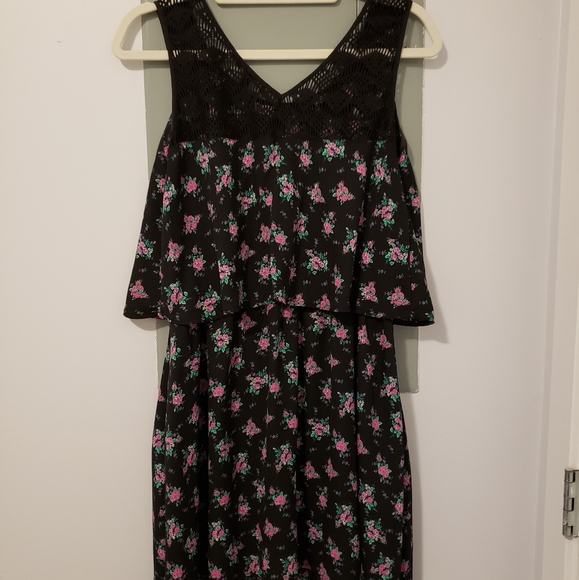 Floral Dress - Picture 2 of 2
